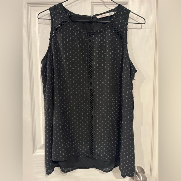 Dex ladies top nwt small - Picture 3 of 9